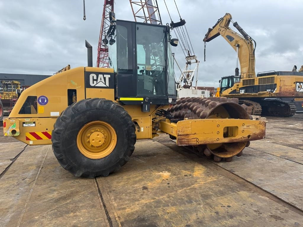 Compactor CAT CP 533 E: picture 6