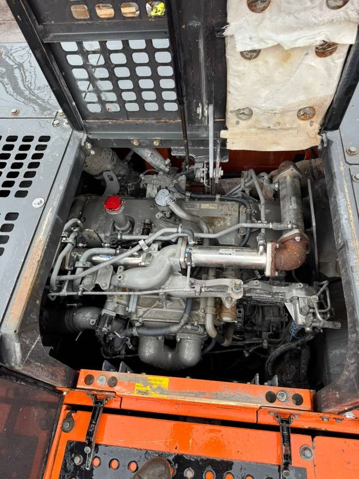 Crawler excavator Hitachi ZX 470 LC H-5 B: picture 16