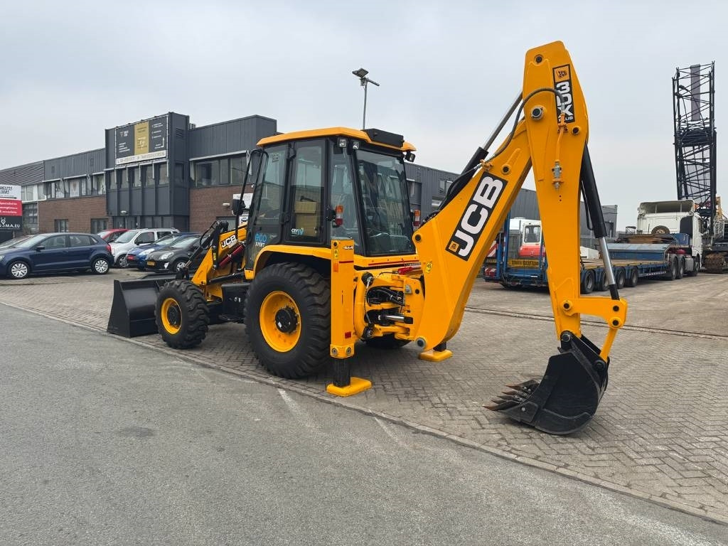 JCB 3 CX with hammer line ( UNUSED ) - Backhoe loader: picture 3 JCB 3 CX with hammer line ( UNUSED ) - Backhoe loader: picture 3