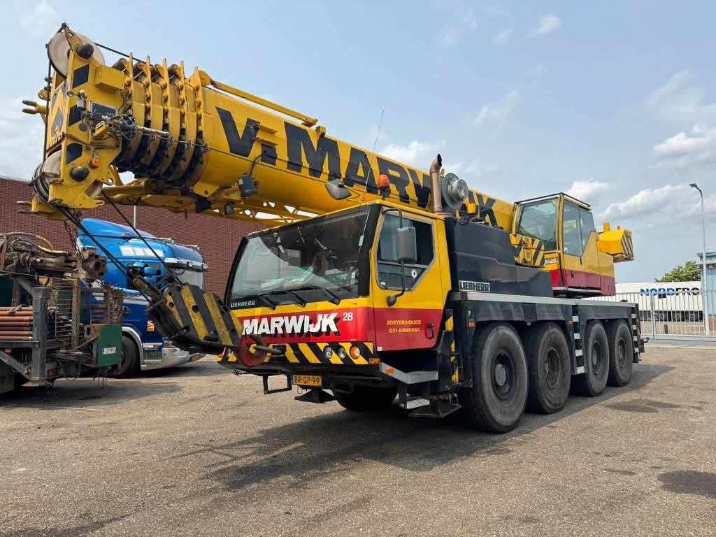 Liebherr LTM 1070-4.1 ( WHIT JIB ) - All terrain crane: picture 2 Liebherr LTM 1070-4.1 ( WHIT JIB ) - All terrain crane: picture 2