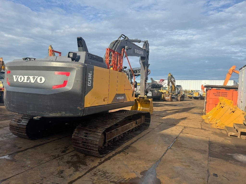 Volvo EC 250 EL - Crawler excavator: picture 5 Volvo EC 250 EL - Crawler excavator: picture 5