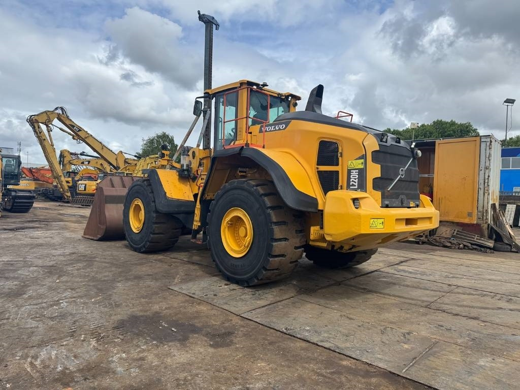 Volvo L 220 H - Wheel loader: picture 3 Volvo L 220 H - Wheel loader: picture 3