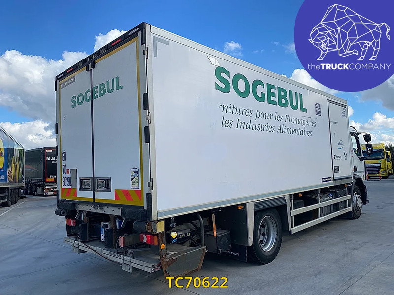 Renault D 320 - Box truck: picture 4 Renault D 320 - Box truck: picture 4