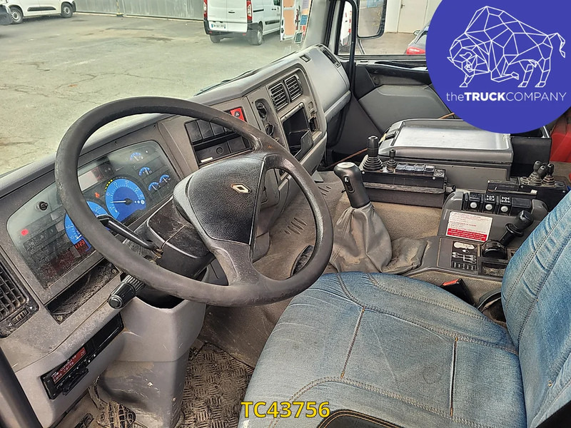 Renault Kerax 370 - Container transporter/ Swap body truck: picture 2 Renault Kerax 370 - Container transporter/ Swap body truck: picture 2