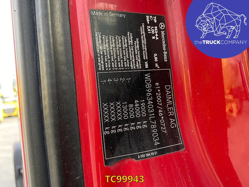 Mercedes-Benz Actros 1842 on lease Mercedes-Benz Actros 1842: picture 9 Mercedes-Benz Actros 1842 on lease Mercedes-Benz Actros 1842: picture 9