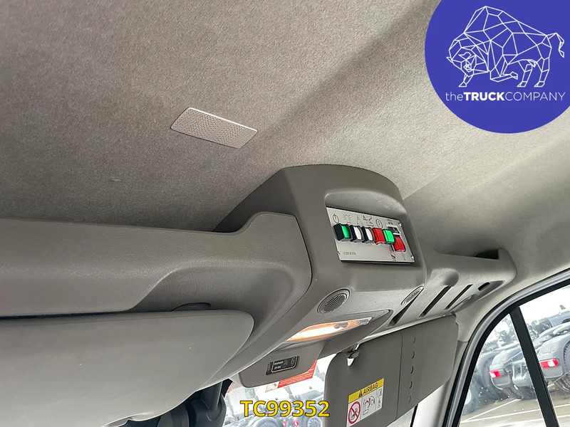 Renault Master Hoogtewerker - Van: picture 3 Renault Master Hoogtewerker - Van: picture 3