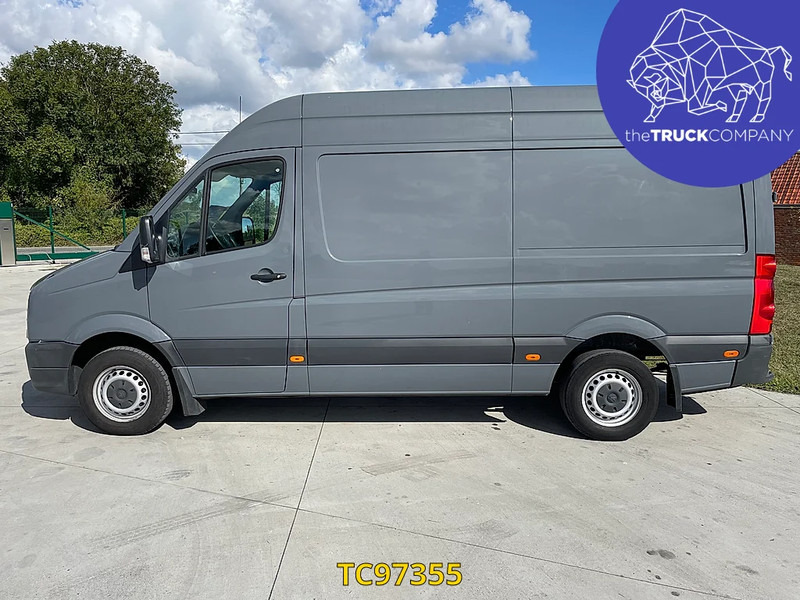 Volkswagen Crafter 2.0 TDI - Panel van: picture 2 Volkswagen Crafter 2.0 TDI - Panel van: picture 2
