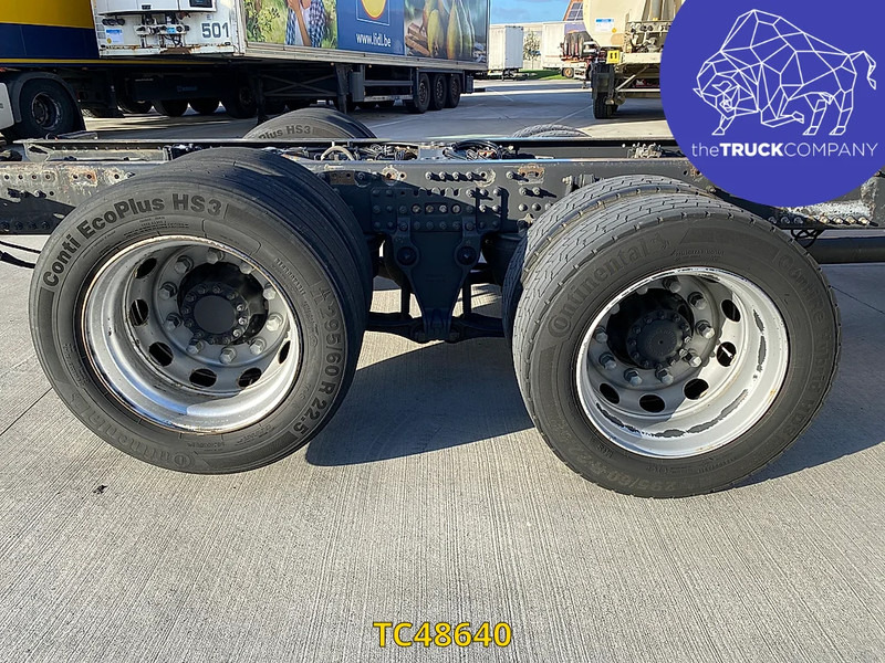 Cab chassis truck Volvo FH 460: picture 18