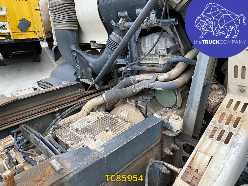 Cab chassis truck Volvo FMX 370: picture 10 Cab chassis truck Volvo FMX 370: picture 10