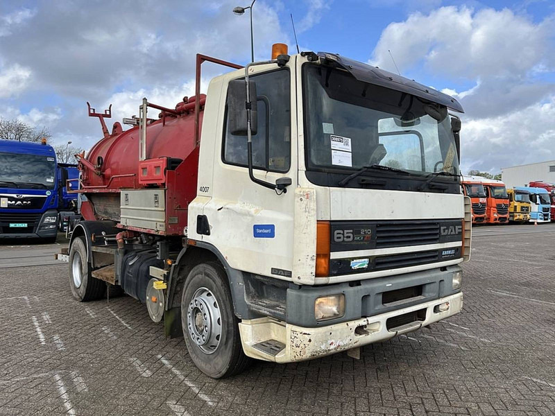 DAF 65.210 ATI EURO 2 STEEL - Vacuum truck: picture 5 DAF 65.210 ATI EURO 2 STEEL - Vacuum truck: picture 5