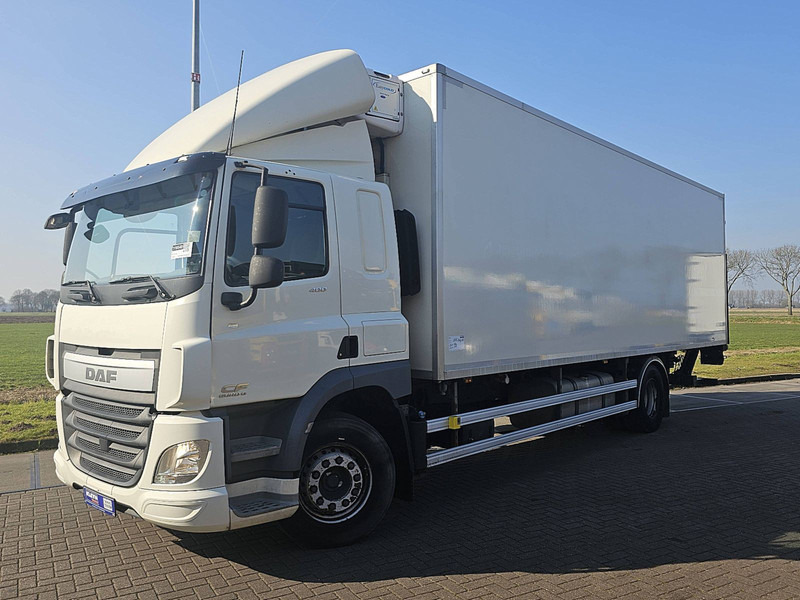 DAF CF 330 - Refrigerator truck: picture 2 DAF CF 330 - Refrigerator truck: picture 2
