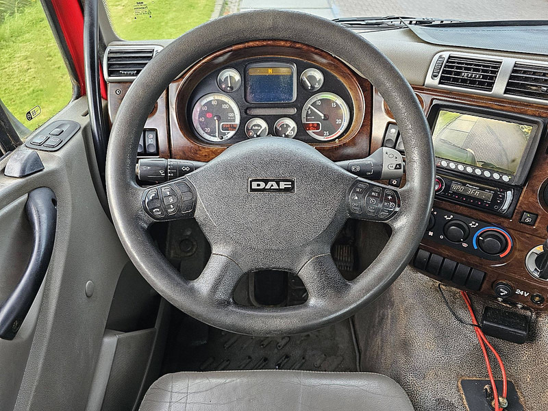 Hook lift truck DAF CF 85.360 6X2 FAS E5 359DKM: picture 13 Hook lift truck DAF CF 85.360 6X2 FAS E5 359DKM: picture 13