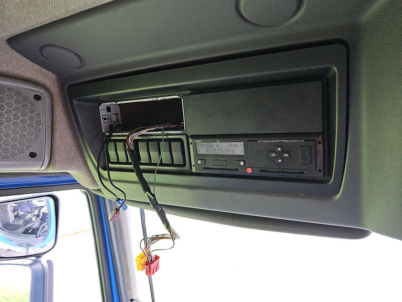 Box truck DAF LF 45.250 12T MANUAL AIRCO 385: picture 10