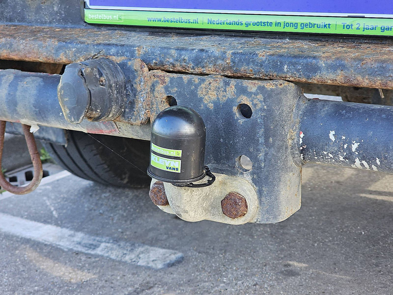 Pickup truck Ford Transit 300 pickup: picture 13