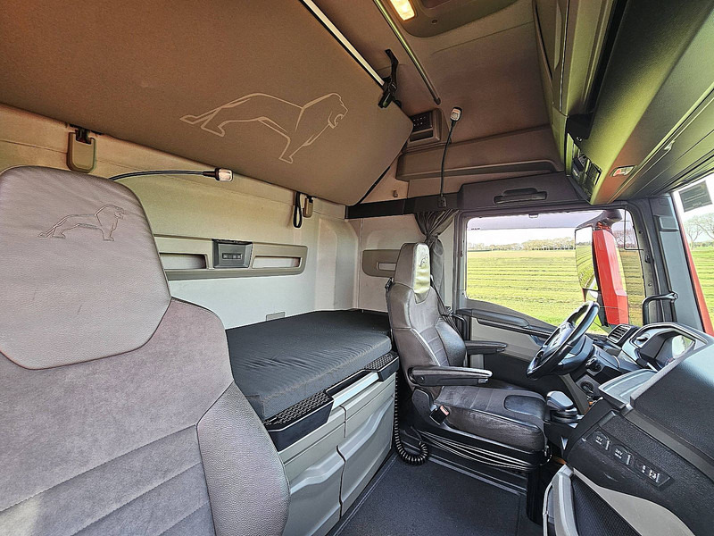 Container transporter/ Swap body truck MAN 26.510 TGX GX 6X2 INTARDER: picture 16 Container transporter/ Swap body truck MAN 26.510 TGX GX 6X2 INTARDER: picture 16