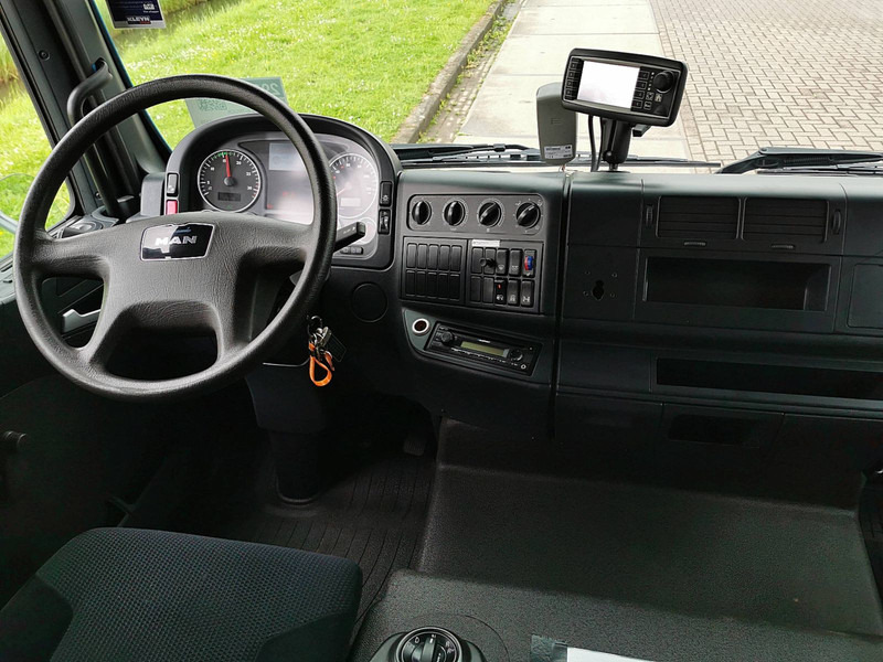 Interior photo 2: MAN EMOSS E-TRUCK 160KWH ELECTRIC on lease MAN EMOSS E-TRUCK 160KWH ELECTRIC Interior photo 2: MAN EMOSS E-TRUCK 160KWH ELECTRIC on lease MAN EMOSS E-TRUCK 160KWH ELECTRIC