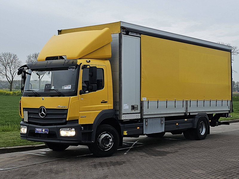 Mercedes-Benz ATEGO 1523 2T LIFT AIRCO - Curtainsider truck: picture 2 Mercedes-Benz ATEGO 1523 2T LIFT AIRCO - Curtainsider truck: picture 2