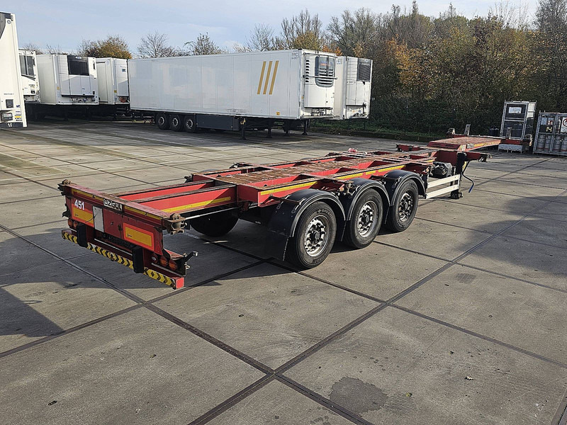 OZGUL MULTI - Container transporter/ Swap body semi-trailer: picture 2 OZGUL MULTI - Container transporter/ Swap body semi-trailer: picture 2