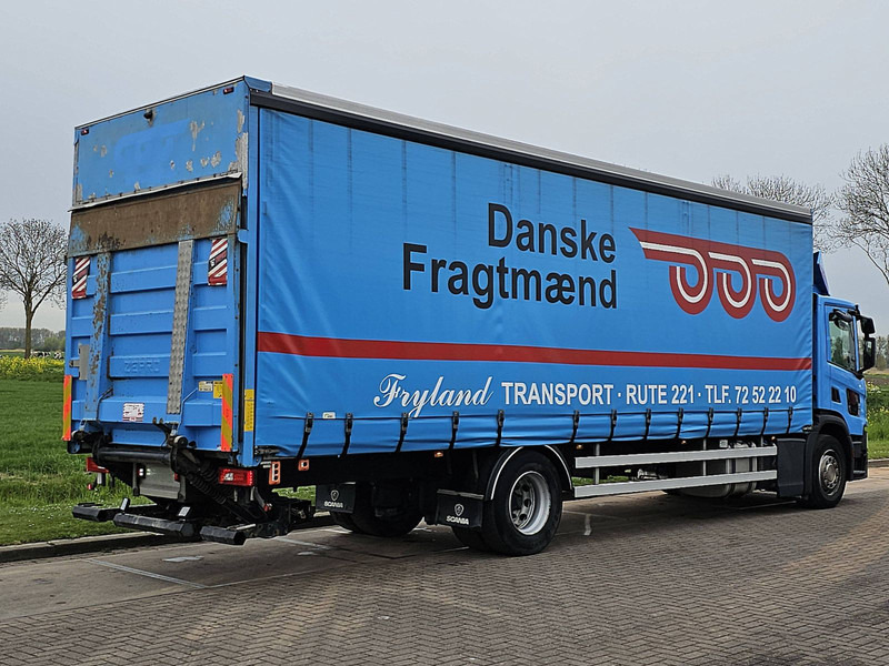Scania P250 2.5T LIFT 238TKM - Curtainsider truck: picture 3 Scania P250 2.5T LIFT 238TKM - Curtainsider truck: picture 3