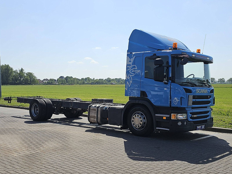 Scania P250 310TKM AIRCO WB560 - Cab chassis truck: picture 5 Scania P250 310TKM AIRCO WB560 - Cab chassis truck: picture 5