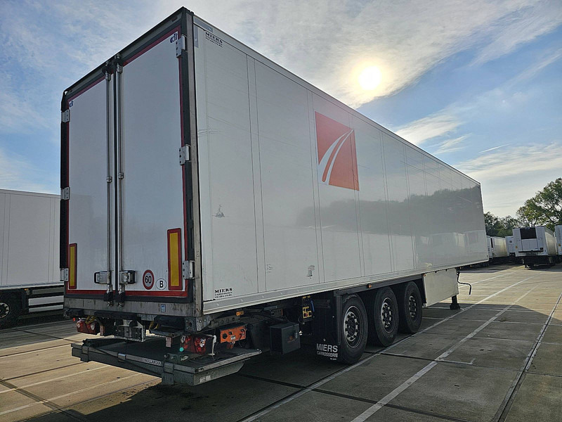 Schmitz Cargobull SCB*S3B - Refrigerator semi-trailer: picture 2 Schmitz Cargobull SCB*S3B - Refrigerator semi-trailer: picture 2