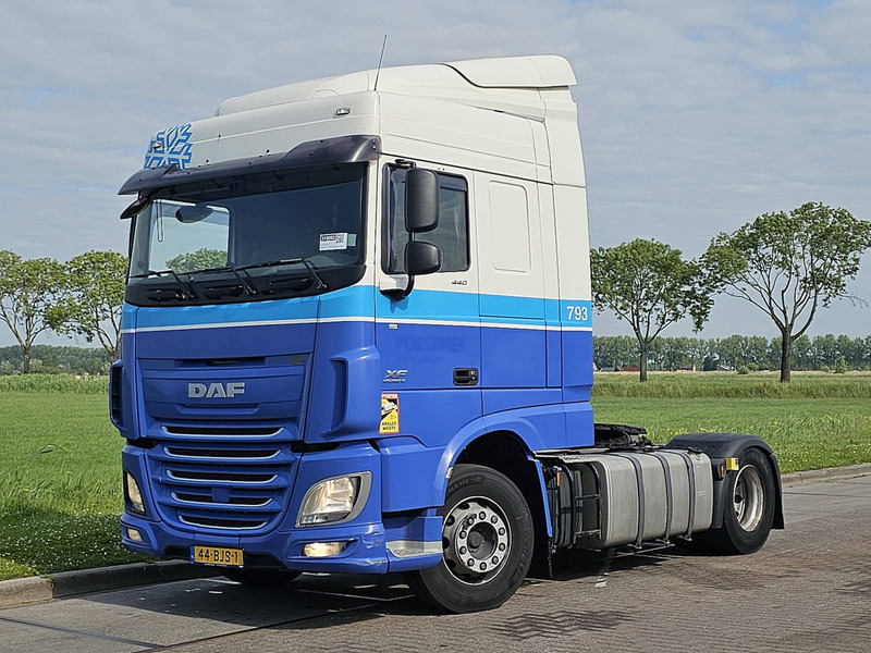 DAF XF 440 SPACECAB 2X TANK - Tractor unit: picture 2 DAF XF 440 SPACECAB 2X TANK - Tractor unit: picture 2