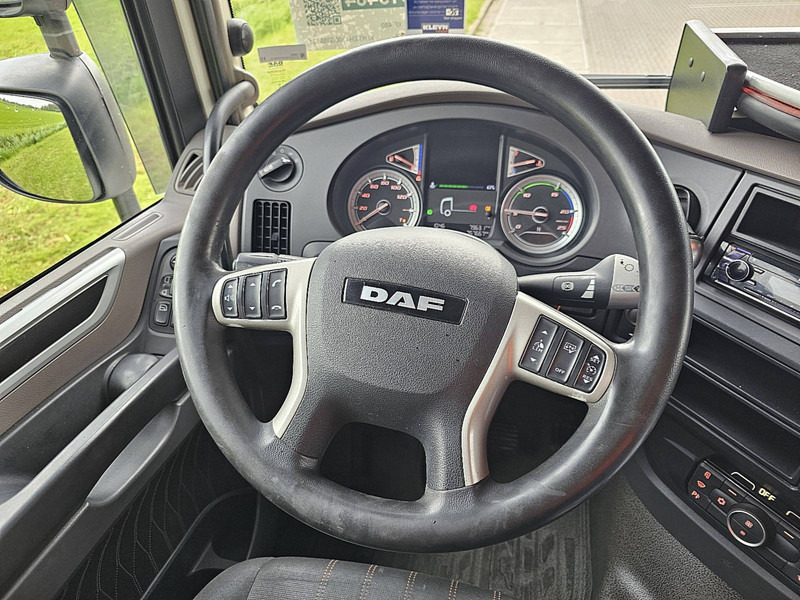 Tractor unit DAF XF 480: picture 12