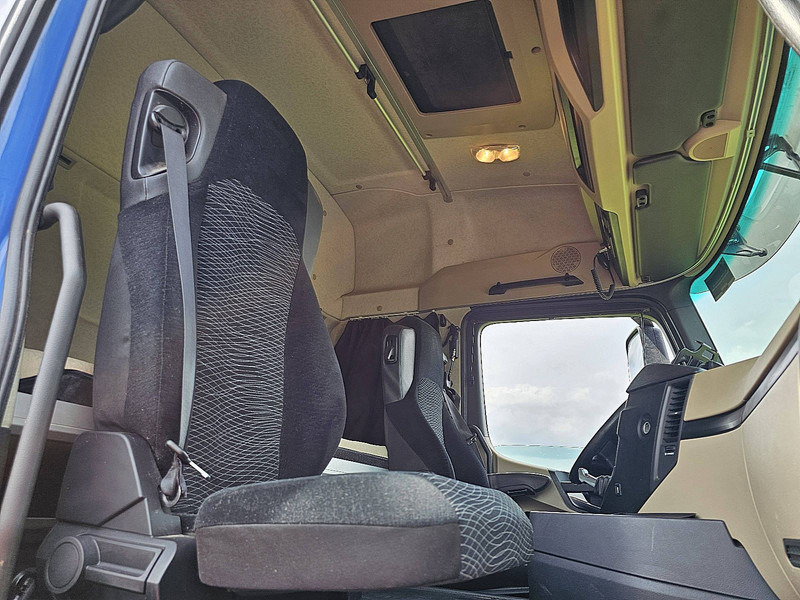 Tractor unit Mercedes-Benz ACTROS 1843 LS STR.SP.230 PTO+ HYDR: picture 7
