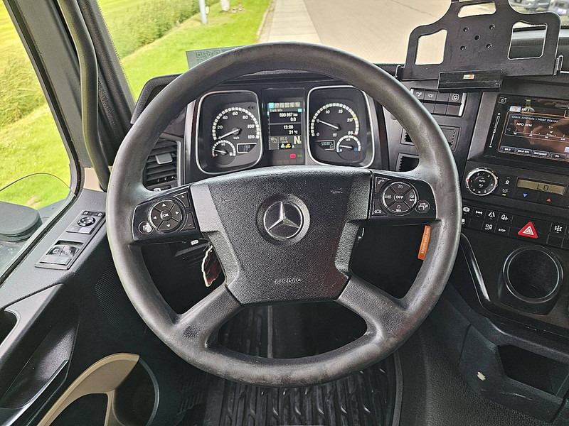 Tractor unit Mercedes-Benz ACTROS 1843 LS STR.SP.230 PTO+ HYDR: picture 14