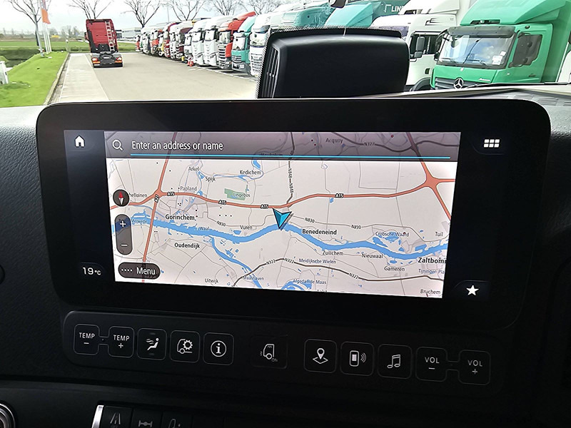 Tractor unit Mercedes-Benz ACTROS 1848 LS: picture 11 Tractor unit Mercedes-Benz ACTROS 1848 LS: picture 11