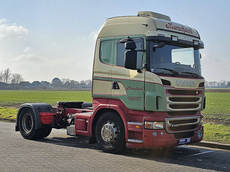 Scania R440 - Tractor unit: picture 5 Scania R440 - Tractor unit: picture 5