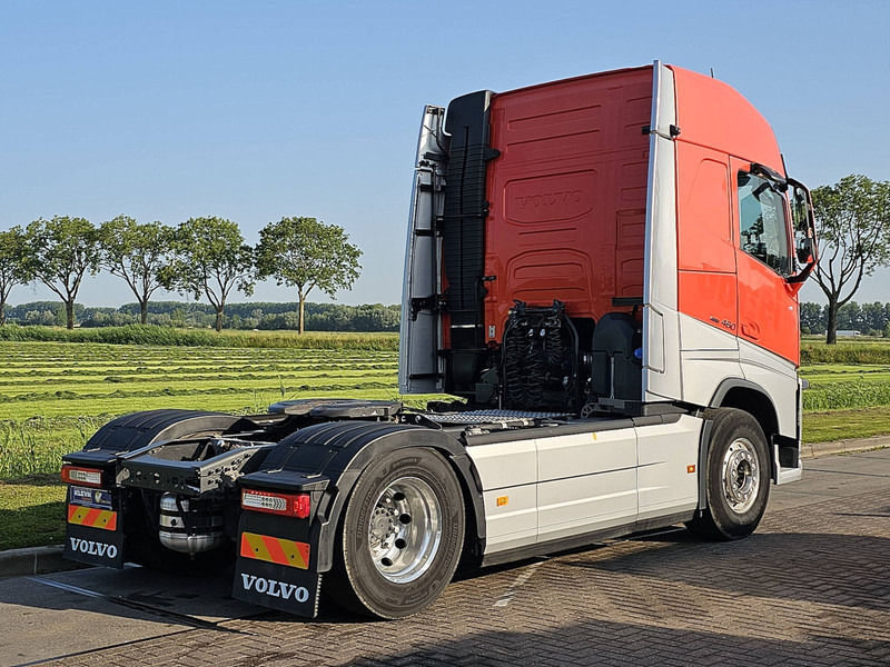 Volvo FH 460 I-SAVE ALCOA'S XENON - Tractor unit: picture 3 Volvo FH 460 I-SAVE ALCOA'S XENON - Tractor unit: picture 3