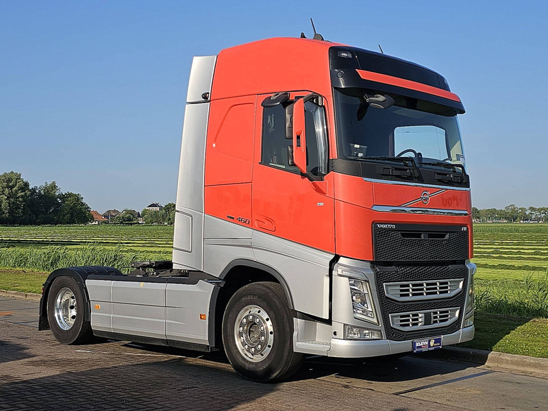 Volvo FH 460 I-SAVE ALCOA'S XENON - Tractor unit: picture 5 Volvo FH 460 I-SAVE ALCOA'S XENON - Tractor unit: picture 5