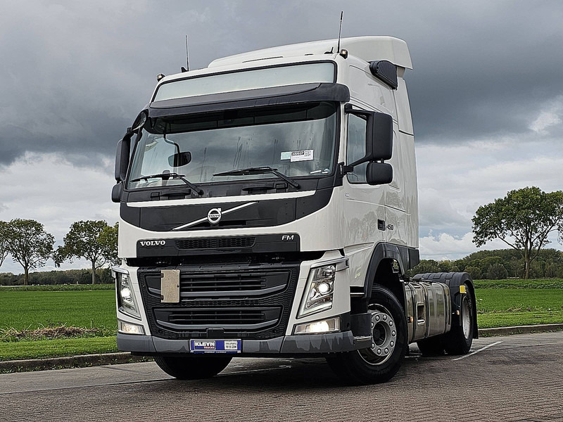 Volvo FM 450 GLOBETROTTER ADR - Tractor unit: picture 1 Volvo FM 450 GLOBETROTTER ADR - Tractor unit: picture 1