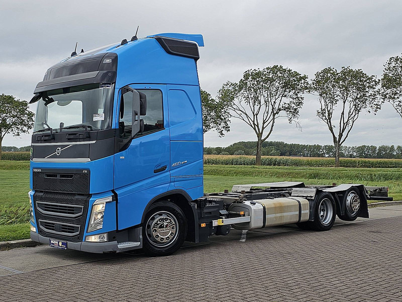 Volvo FH 460 - Container transporter/ Swap body truck: picture 2 Volvo FH 460 - Container transporter/ Swap body truck: picture 2