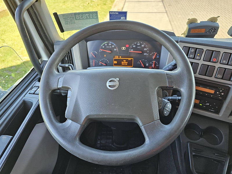 Box truck Volvo FL 250.12: picture 10