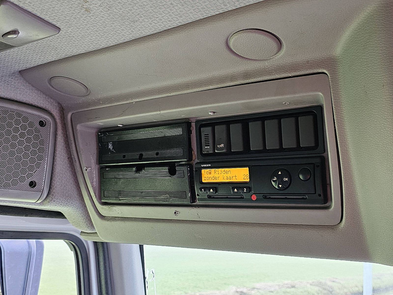 Box truck Volvo FL 250.14 AIRCO TAILLIFT: picture 9