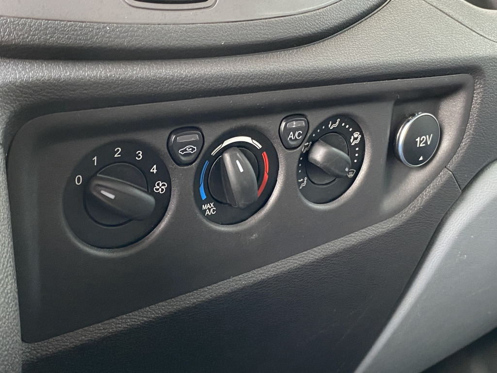 Box van Ford Transit 4x4 L4 Klima 4mKoffer + LBW Tempomat AHK: picture 15 Box van Ford Transit 4x4 L4 Klima 4mKoffer + LBW Tempomat AHK: picture 15