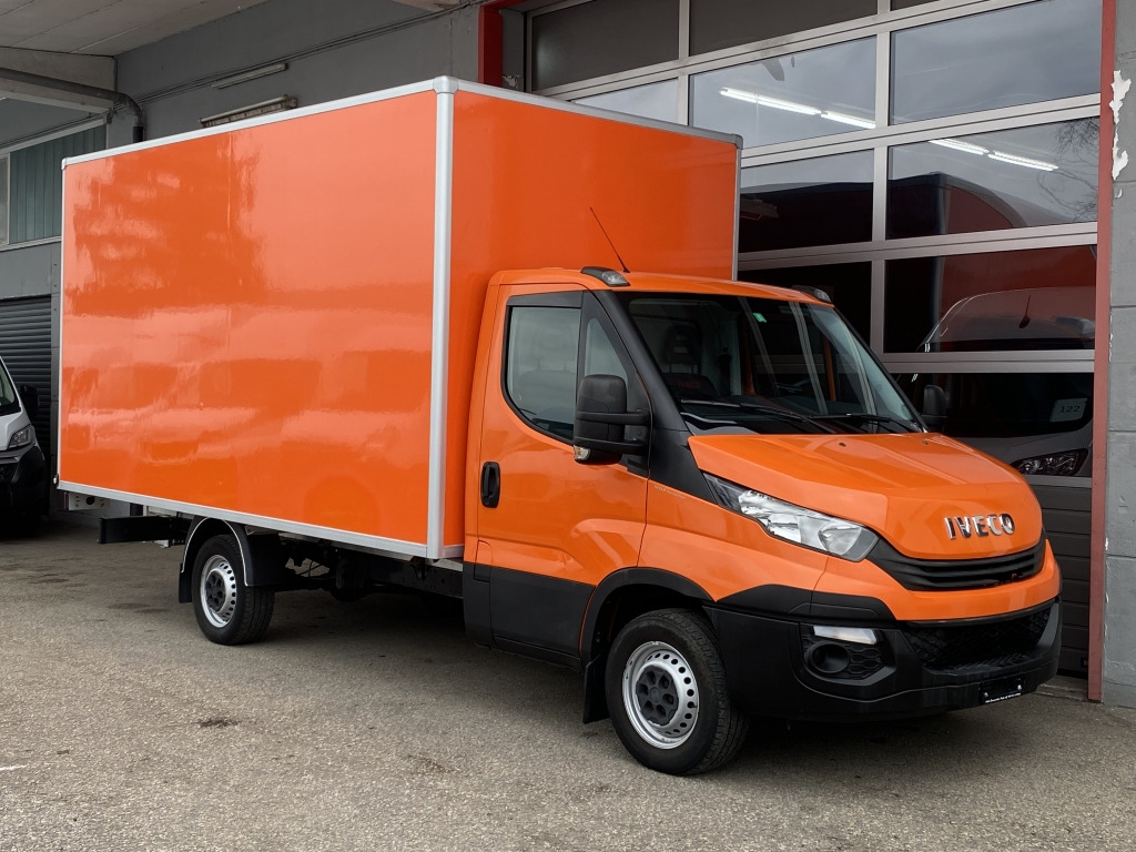 Iveco Daily 35S14 MAXI 4,35m Thermokoffer Klima Kamera - Box van: picture 1 Iveco Daily 35S14 MAXI 4,35m Thermokoffer Klima Kamera - Box van: picture 1
