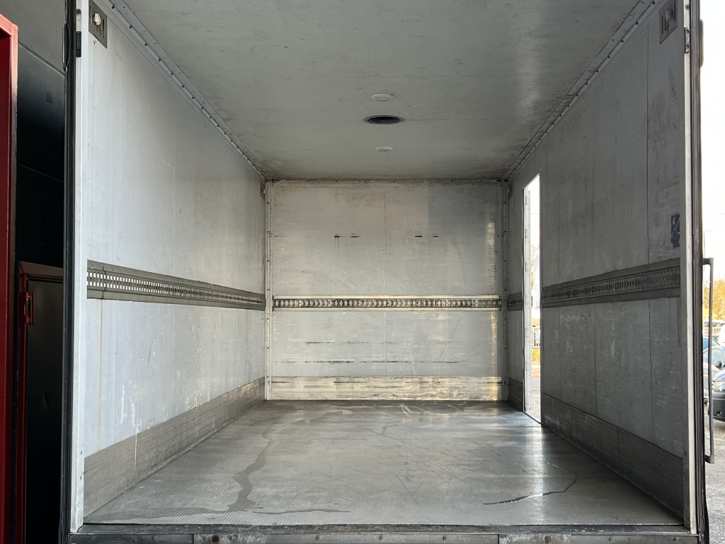 Mercedes-Benz Atego 816 LBW 1.000KG orig. 278.000km Start Stop - Box van: picture 4 Mercedes-Benz Atego 816 LBW 1.000KG orig. 278.000km Start Stop - Box van: picture 4