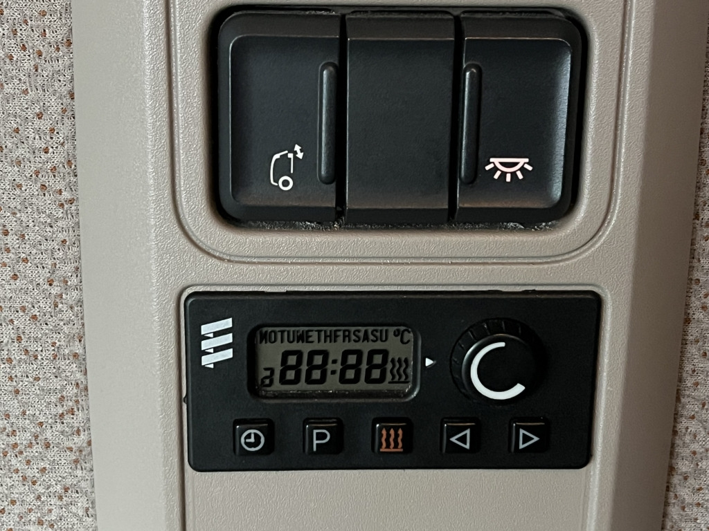 Daf XF 440 Euro6 Klimaanlage Motorbremse+ 2x Bett - Tractor unit: picture 2 Daf XF 440 Euro6 Klimaanlage Motorbremse+ 2x Bett - Tractor unit: picture 2