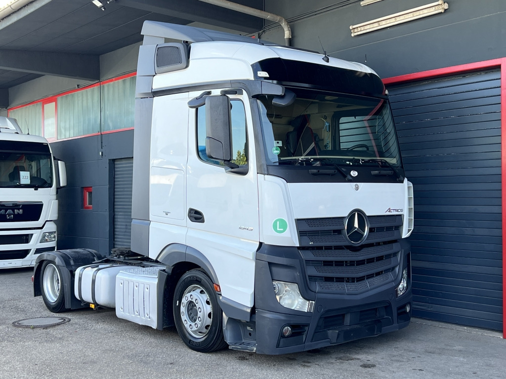Mercedes-Benz Actros 1843 Euro6 Klimaanlage Motorbremse 2xTank - Tractor unit: picture 1 Mercedes-Benz Actros 1843 Euro6 Klimaanlage Motorbremse 2xTank - Tractor unit: picture 1