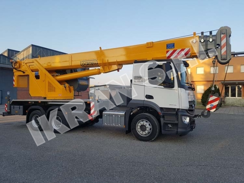 Locatelli TCL 40.35 - Mobile crane: picture 2 Locatelli TCL 40.35 - Mobile crane: picture 2