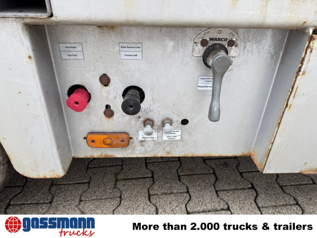 CYL 3, mit Lift-/Lenkachse, faltbare Rampen - Low loader semi-trailer: picture 5 CYL 3, mit Lift-/Lenkachse, faltbare Rampen - Low loader semi-trailer: picture 5