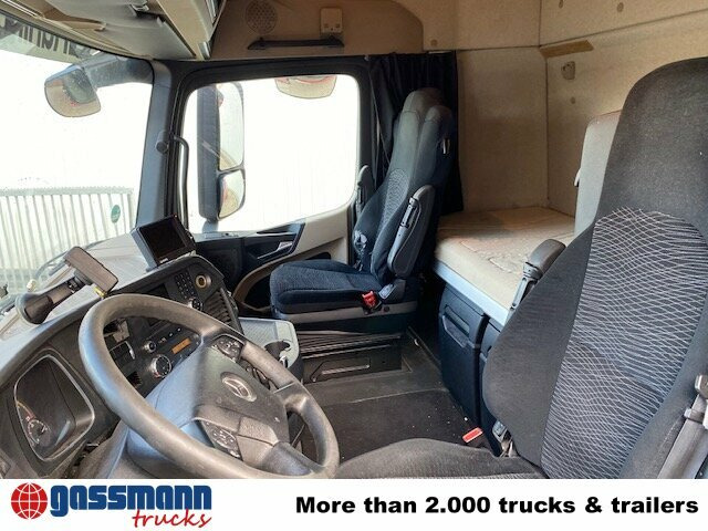Mercedes-Benz Actros 2545 L 6x2, StreamSpace, Liftachse, - Cab chassis truck: picture 2 Mercedes-Benz Actros 2545 L 6x2, StreamSpace, Liftachse, - Cab chassis truck: picture 2