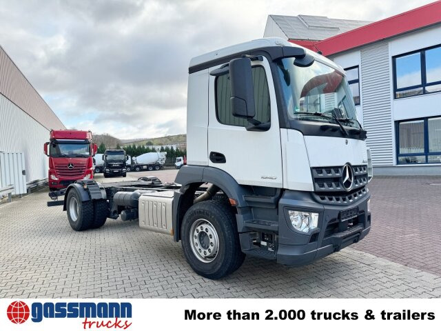 Cab chassis truck Mercedes-Benz Arocs 1840 L 4x2, MultimediaCockpit, Navi: picture 9