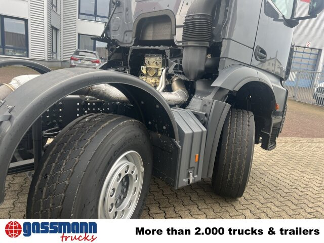 Mercedes-Benz Arocs 3251 L 8x4/4, mit Motorabtrieb C plus NA - Cab chassis truck: picture 5 Mercedes-Benz Arocs 3251 L 8x4/4, mit Motorabtrieb C plus NA - Cab chassis truck: picture 5