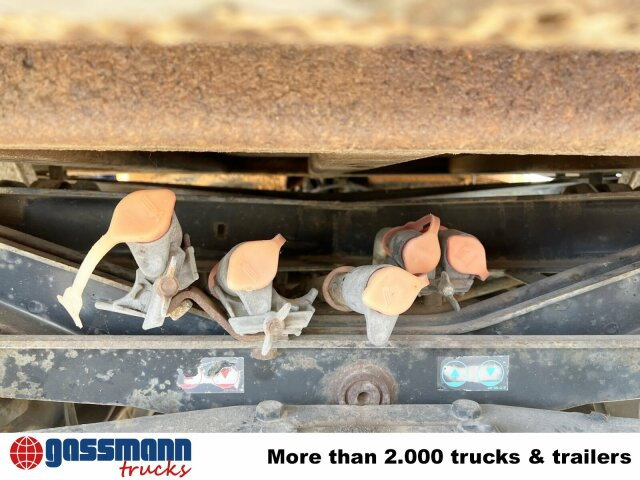 Unimog U84 406 4x4, Kommunalhydraulik, Zapfwelle vorn & - Municipal/ Special vehicle: picture 4 Unimog U84 406 4x4, Kommunalhydraulik, Zapfwelle vorn & - Municipal/ Special vehicle: picture 4