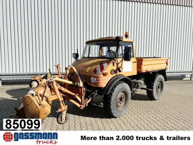Unimog U84 406 4x4, Kommunalhydraulik, Zapfwelle vorn & - Municipal/ Special vehicle: picture 1 Unimog U84 406 4x4, Kommunalhydraulik, Zapfwelle vorn & - Municipal/ Special vehicle: picture 1
