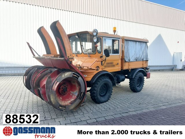 Unimog U52 411 4x4, Schmidt Schneefräse mit - Van: picture 1 Unimog U52 411 4x4, Schmidt Schneefräse mit - Van: picture 1